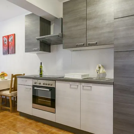 Mamut Apartman Trogir